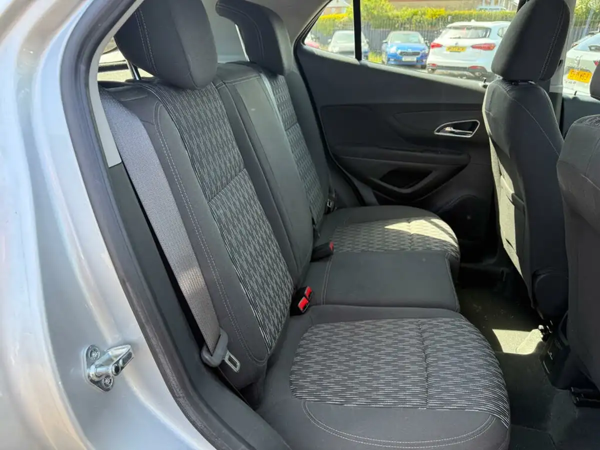 2015-vauxhall-mokka-16cdti-tech-line-136ps-auto-big-26
