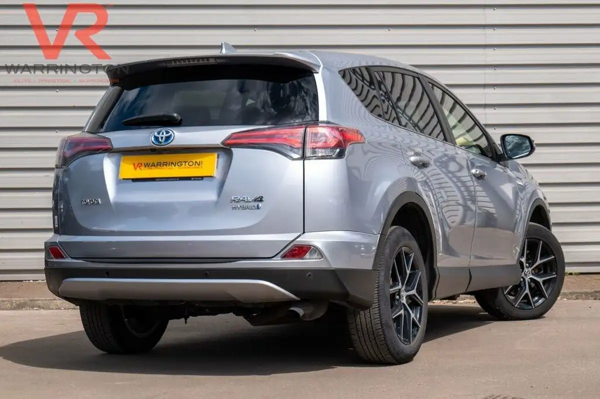 2018-toyota-rav4-25-vvt-i-design-194bhp-2494cc-big-17