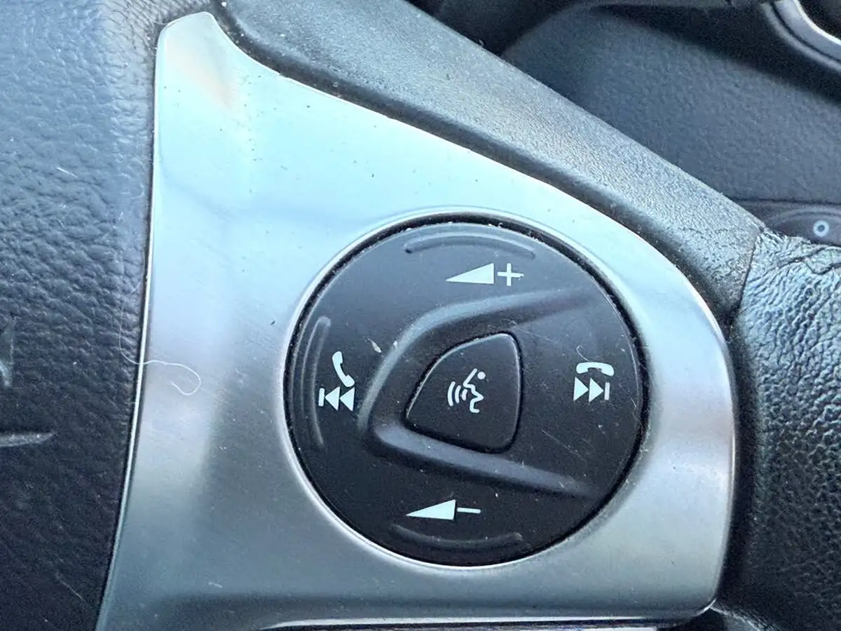 2014-ford-c-max-20tdci-titanium-powershift-big-40