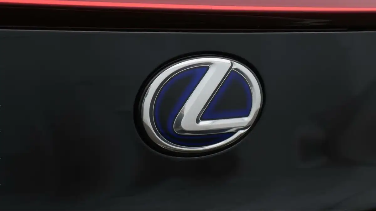 2022-lexus-ux-250h-20-ux-184bhp-without-navigation-big-21