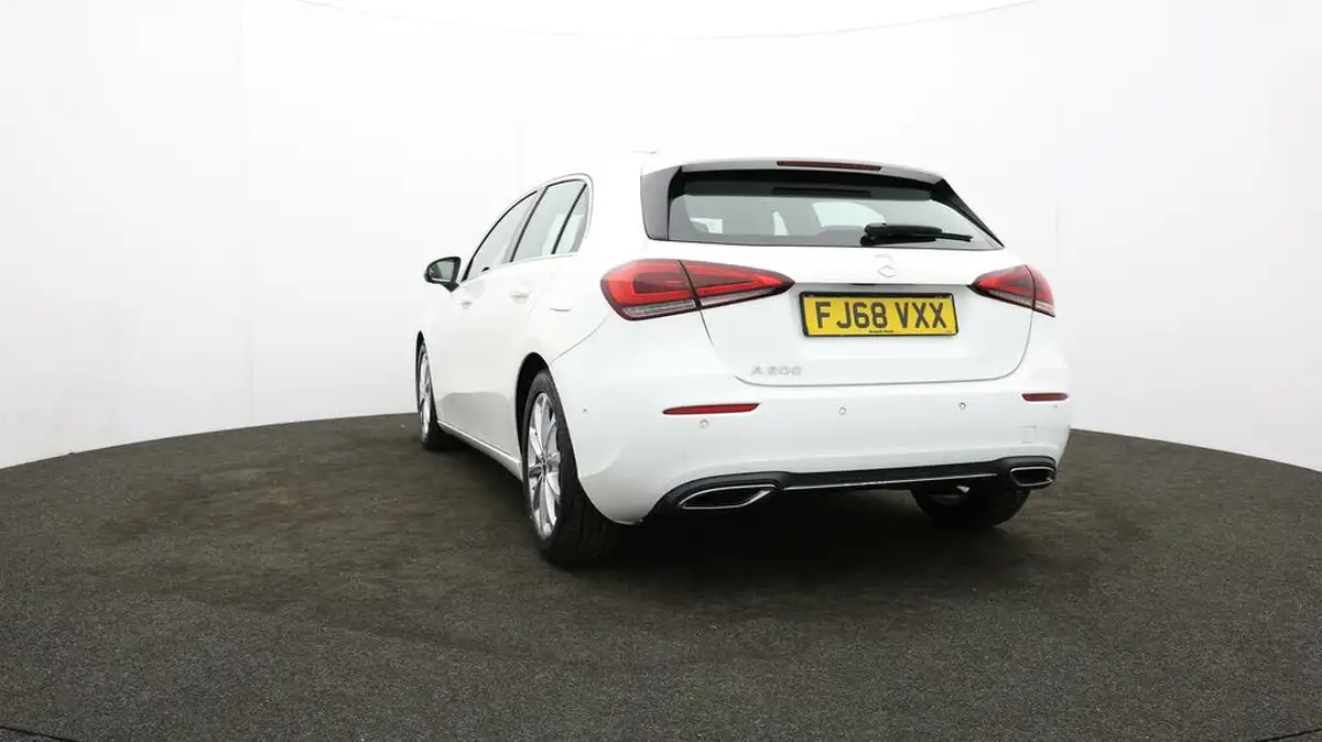 2018-mercedes-benz-a-class-13-a200-sport-executivess-hatchback-5d-7g-dct-big-77