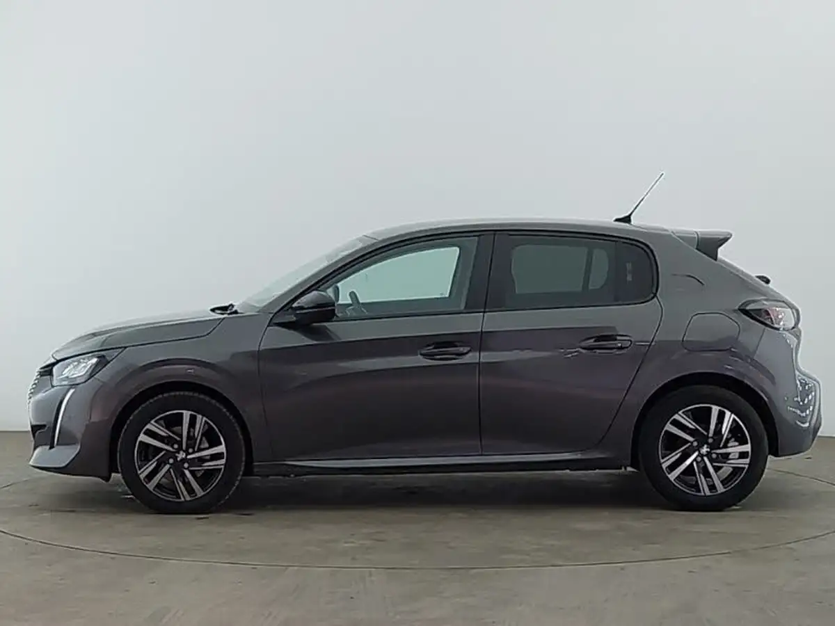 2023-peugeot-208-12-puretech-active-premium-100ps-eat8-big-3
