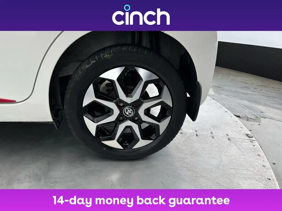 2019-toyota-aygo-10-vvt-i-x-trend-x-shift-big-24