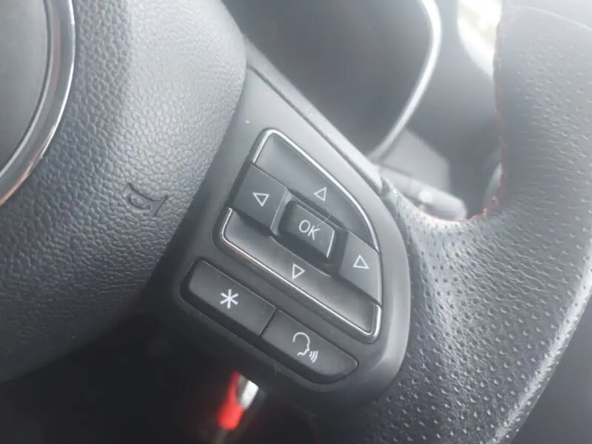 2022-mg-zs-suv-15-vti-tech-exclusive-big-12
