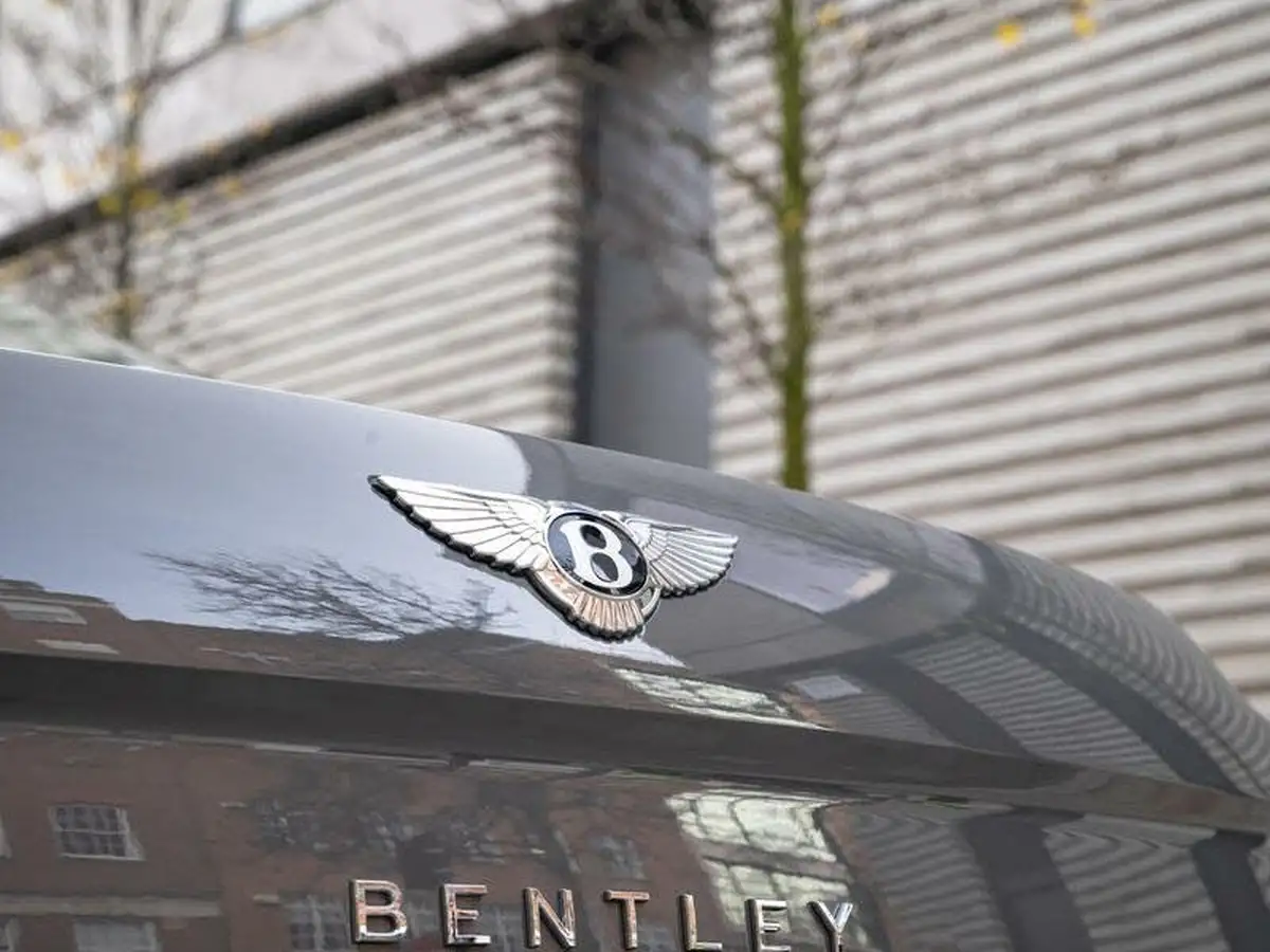 2024-bentley-flying-spur-big-65