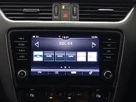 2018-skoda-octavia-16tdi-se-technology-scr-hatchback-small-9