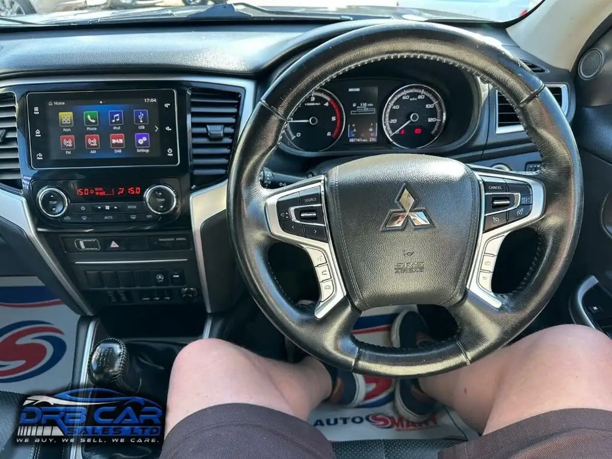 2020-mitsubishi-l200-22di-d-barbarian-big-13