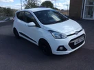 2016-hyundai-i10-10-blue-drive-premium-small-0