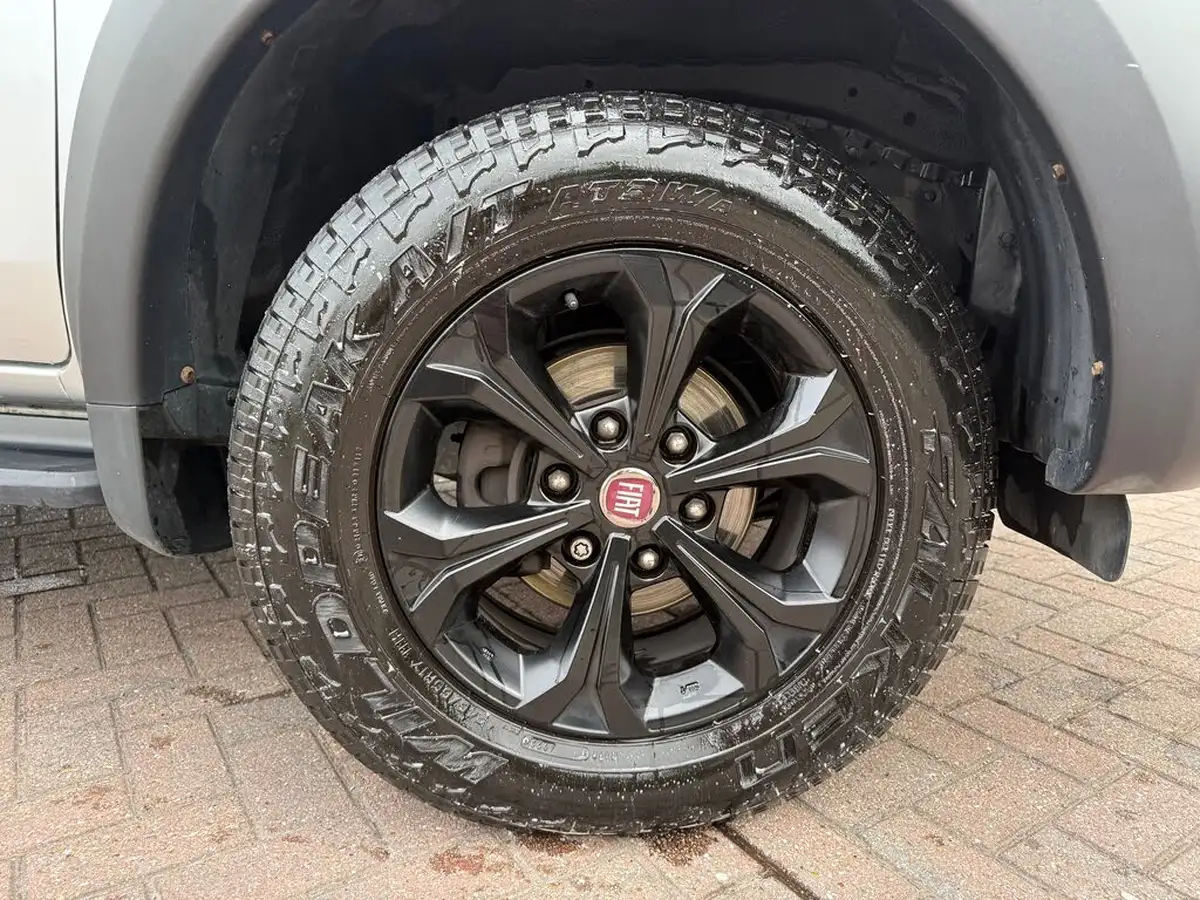 2019-fiat-fullback-24td-cross-auto-big-8
