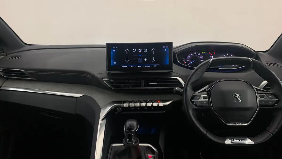 2022-peugeot-3008-suv-12-puretech-gt-big-9