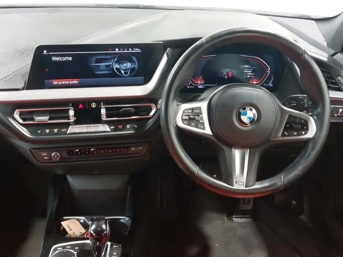 2021-bmw-1-series-15-118i-m-sport-lcp-dct-big-10