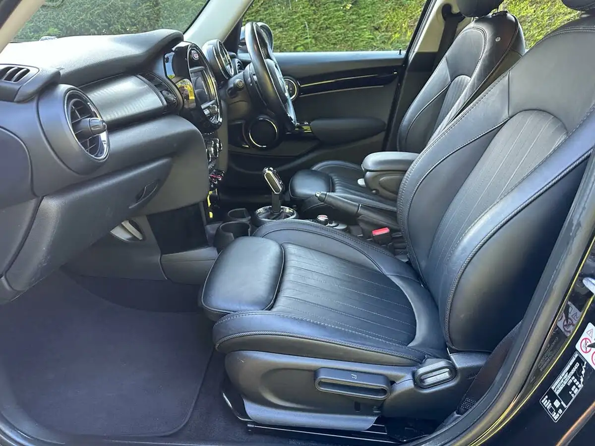 2019-mini-cooper-20-cooper-s-exclusive-189bhp-hatchback-5d-auto-big-25
