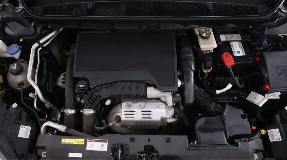 2020-peugeot-308-sw-12-puretech-allure-130bhp-big-18
