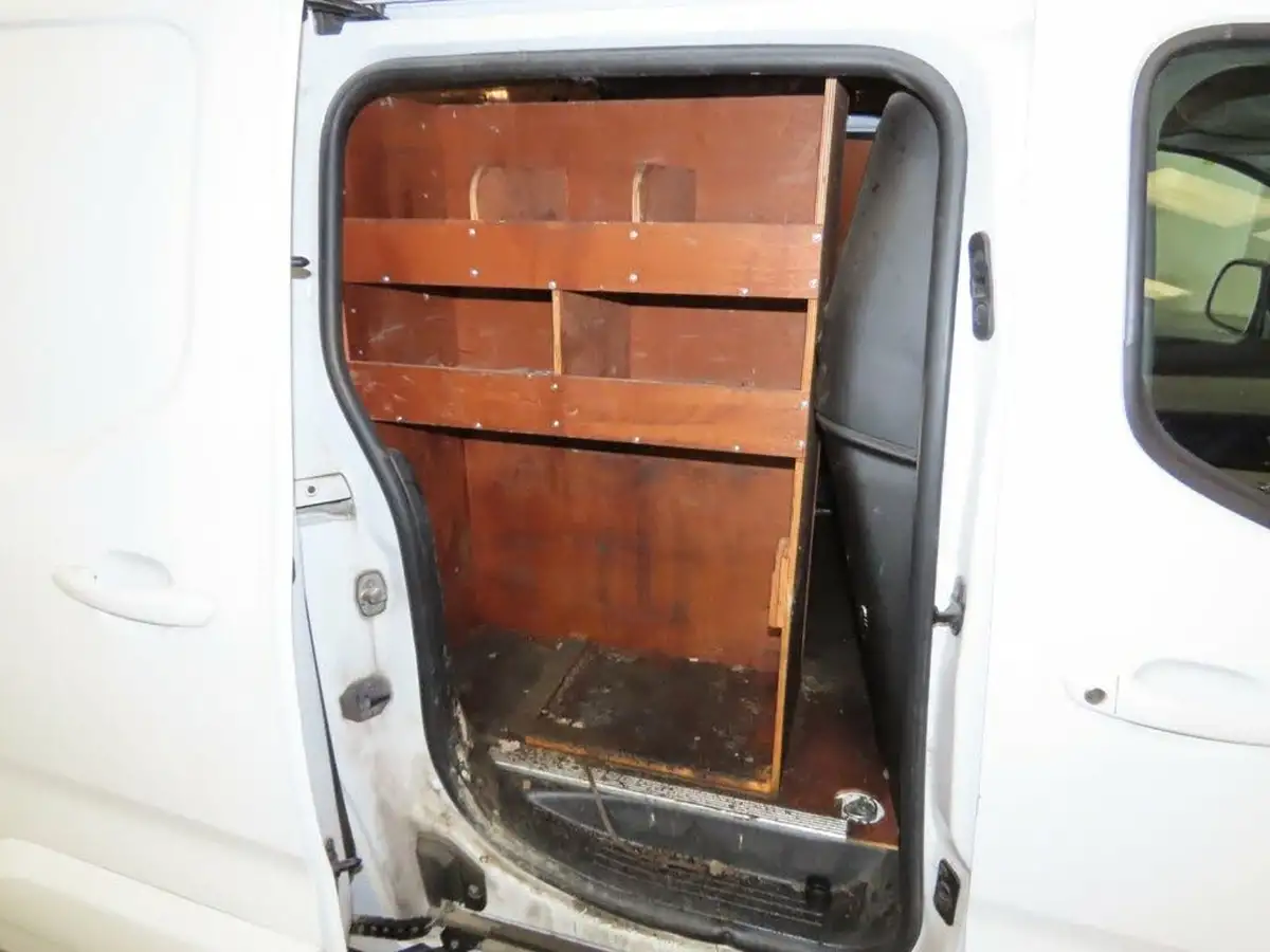 2020-vauxhall-combo-15cdti-le-nav-2300-l2h1-big-9