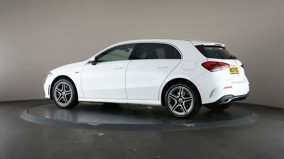 2021-mercedes-benz-a-class-13-a250e-amg-line-hatchback-5d-big-72