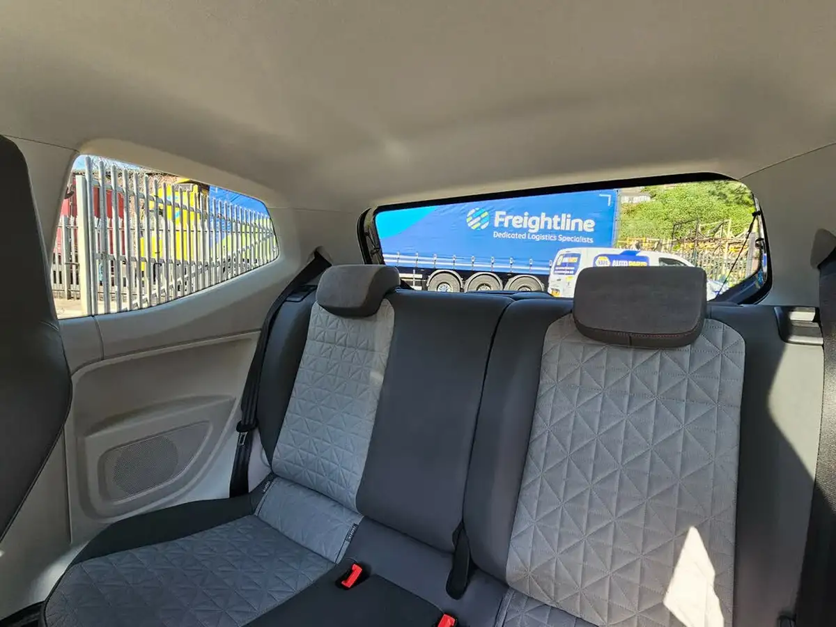 2017-volkswagen-up-10-up-beats-60ps-3d-big-6