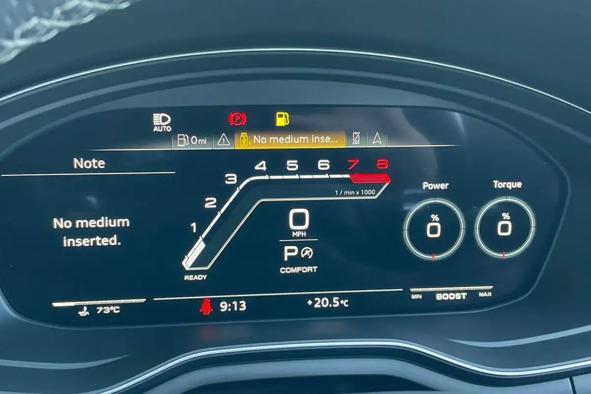2022-audi-rs4-avant-29-tfsi-carbon-black-big-31
