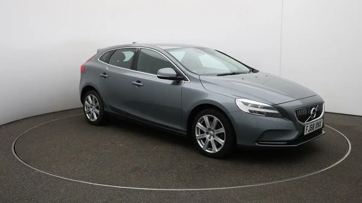 2018-volvo-v40-15-t3-inscription-big-42