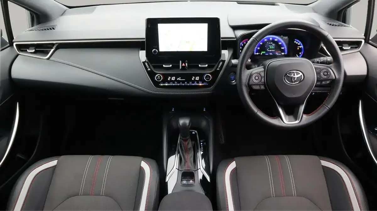 2023-toyota-corolla-18-vvt-i-gr-sport-138bhp-touring-sports-big-13