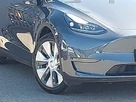2022-tesla-model-y-e-long-range-small-8