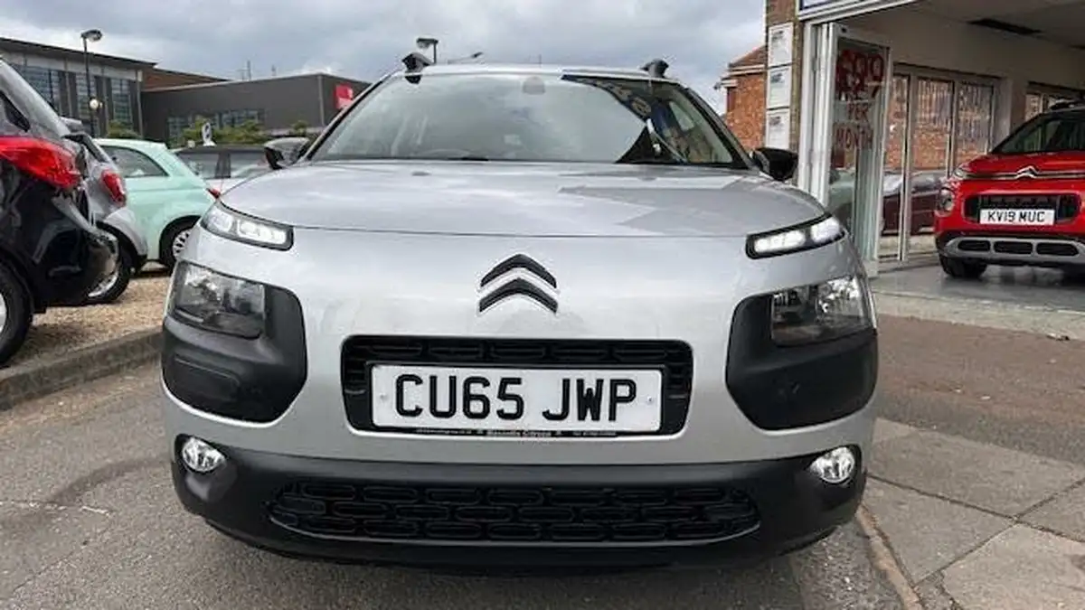 2016-citroen-c4-cactus-12-puretech-flair-82ps-ss-etg-big-1