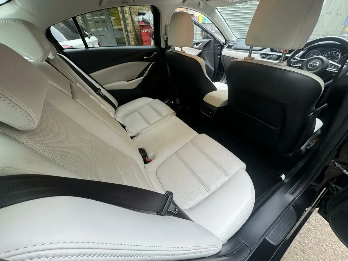 2018-mazda-mazda6-22td-sport-nav-150ps-saloon-4d-big-18