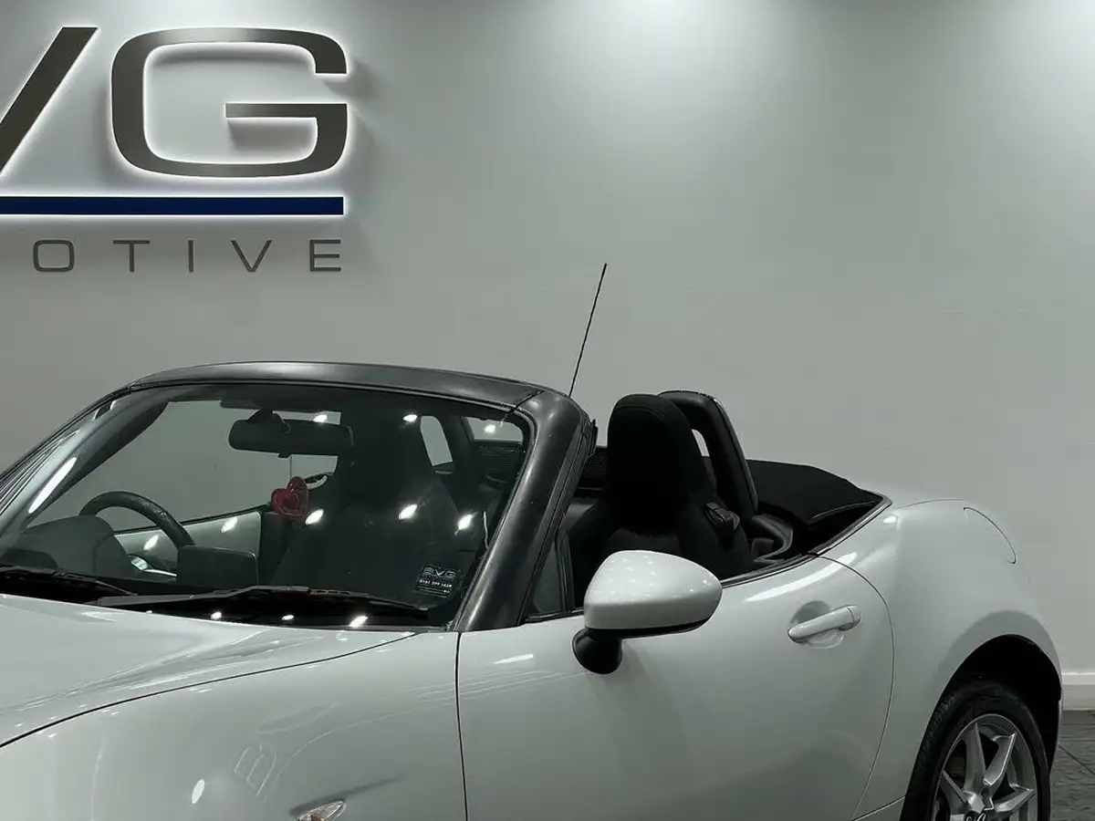 2015-mazda-mx-5-15-se-l-nav-big-21