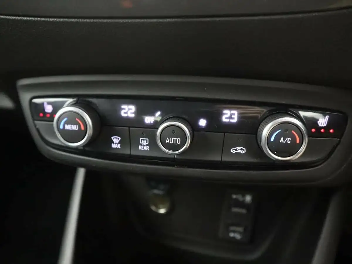 2024-vauxhall-crossland-12-ultimate-110ps-big-28
