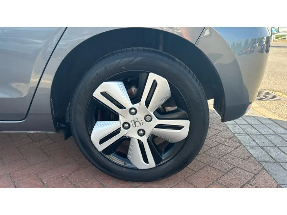 2021-honda-jazz-15-i-mmd-ex-107ps-big-14