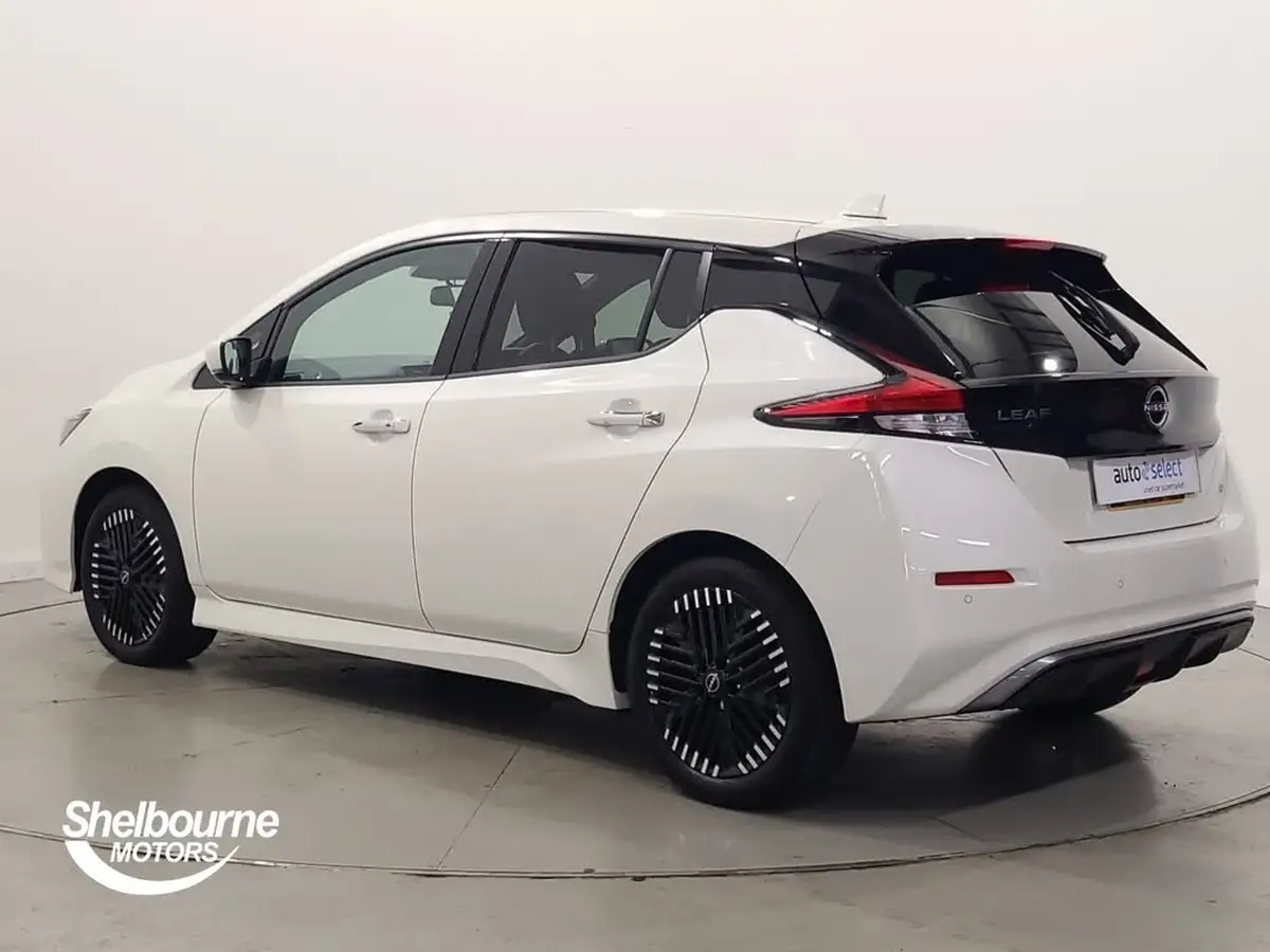 2023-nissan-leaf-e-tekna-39kwh-big-1
