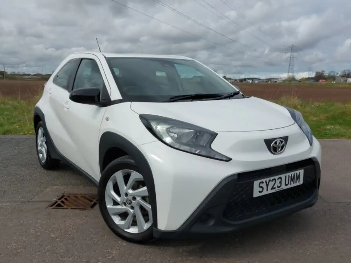2023-toyota-aygo-x-10-vvt-i-pure-big-0