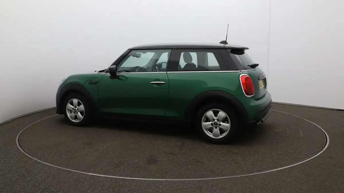 2022-mini-cooper-15-cooper-classic-hatchback-3d-auto-big-43