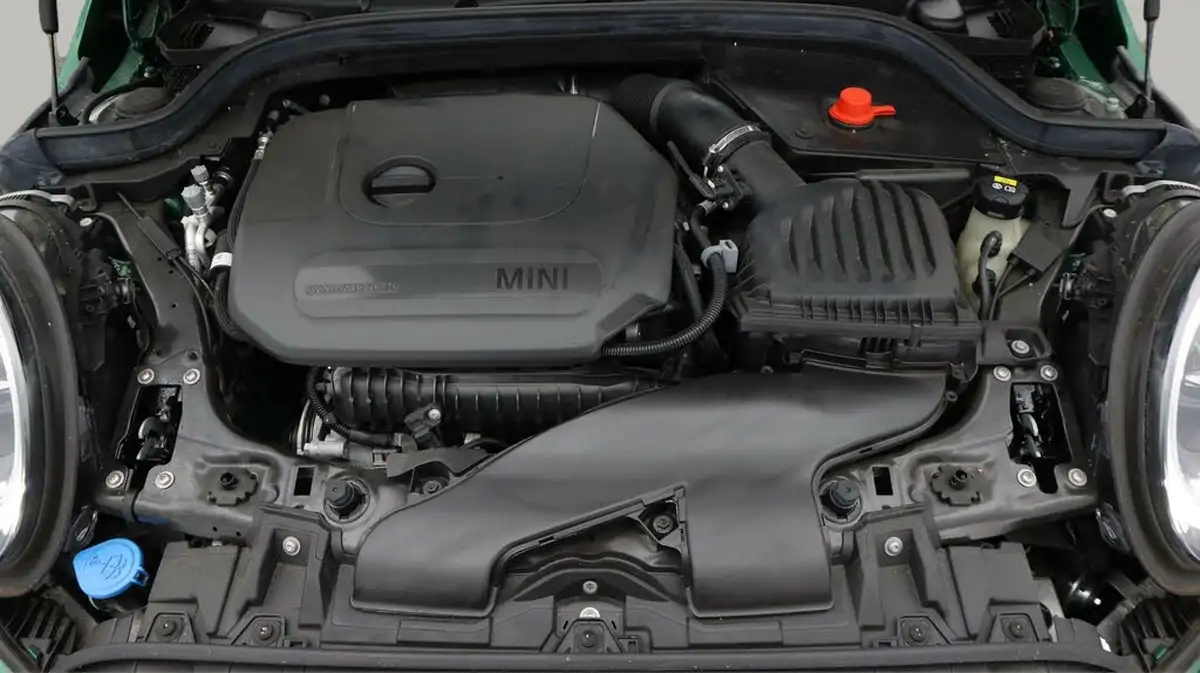 2022-mini-cooper-15-cooper-classic-hatchback-3d-auto-big-19