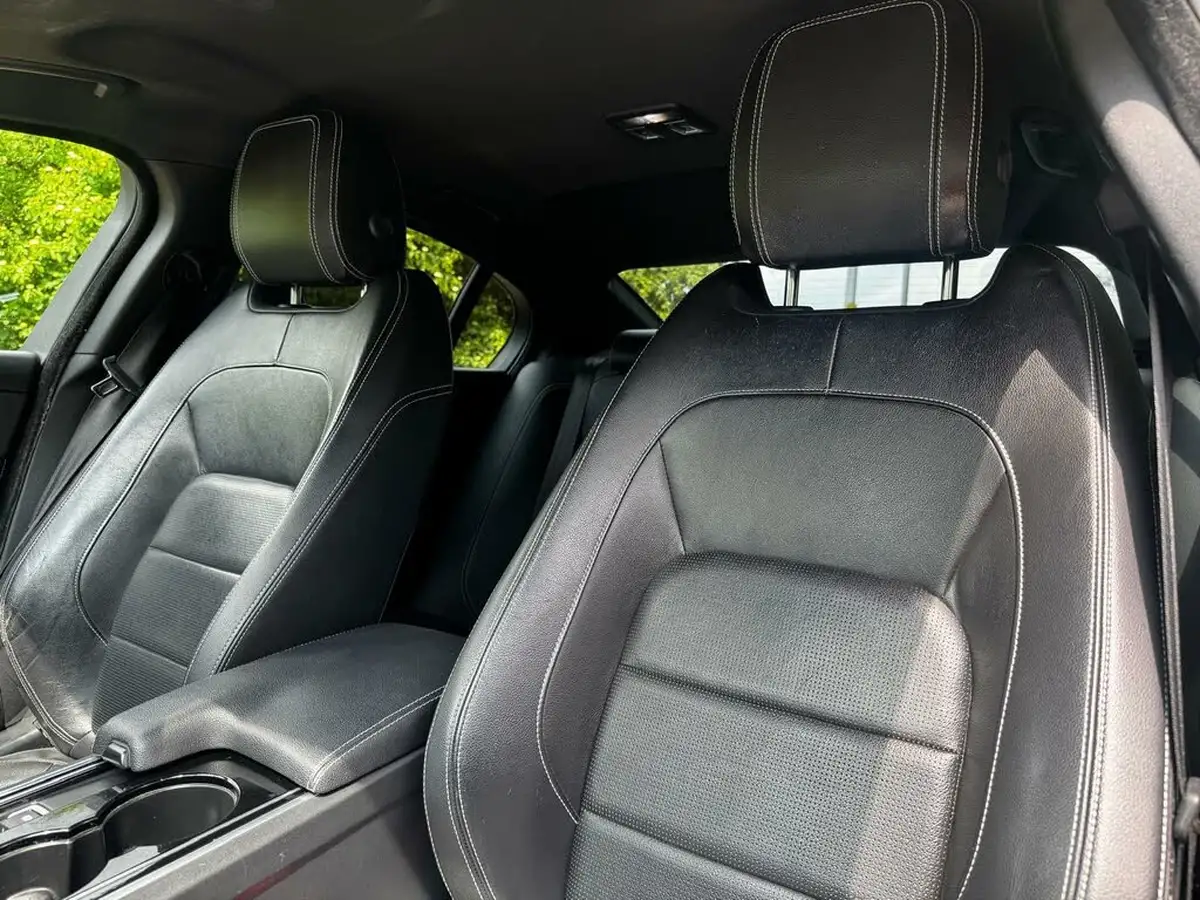 2016-jaguar-xe-20d-r-sport-163ps-auto-big-48