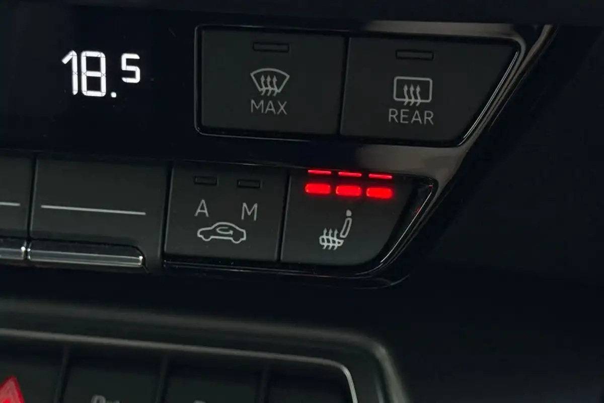 2024-audi-a3-15-35-tfsi-s-line-sportback-5d-tronic-big-50