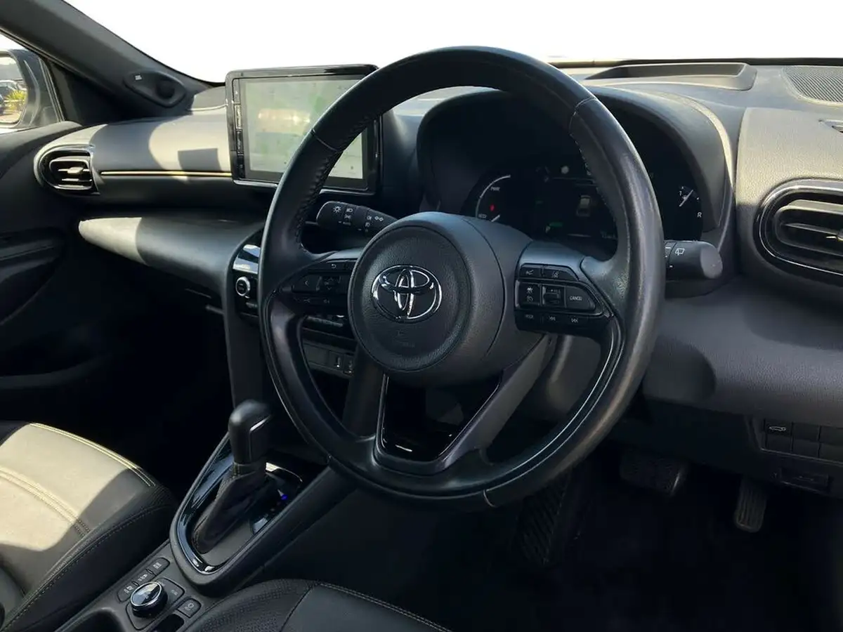 2021-toyota-yaris-cross-15-vvt-i-premiere-edition-awd-i-big-8