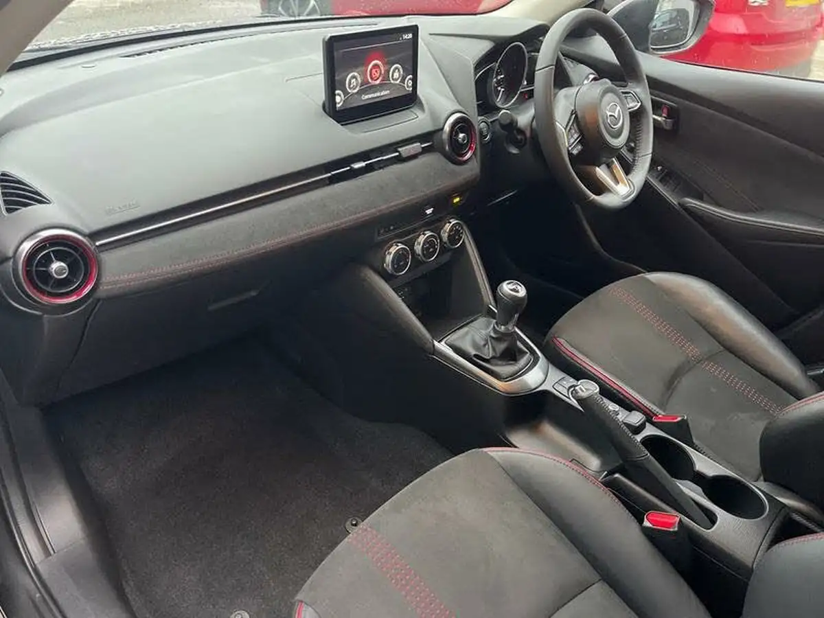 2023-mazda-mazda2-15-e-skyactiv-g-homura-aka-90ps-big-10