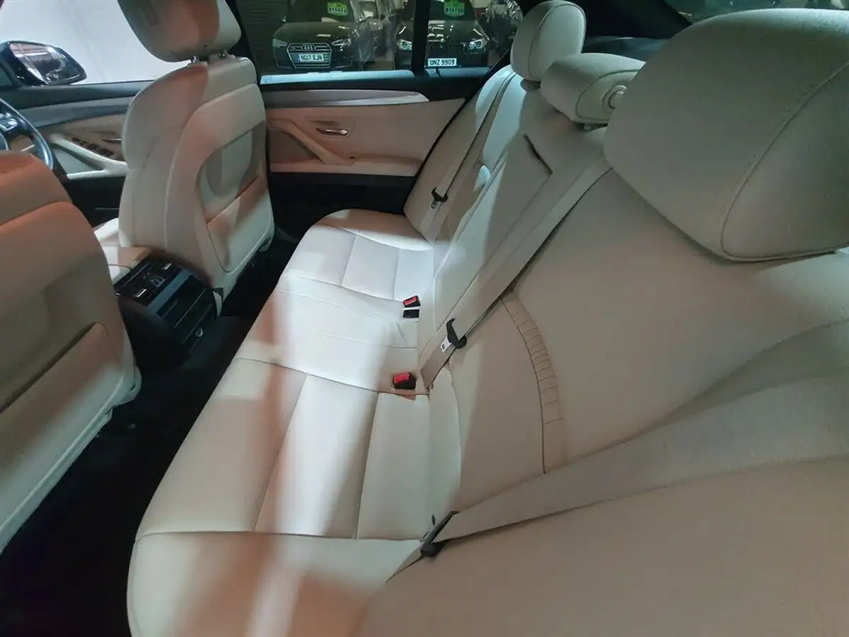 2015-bmw-5-series-30td-535d-m-sport-saloon-4d-big-15