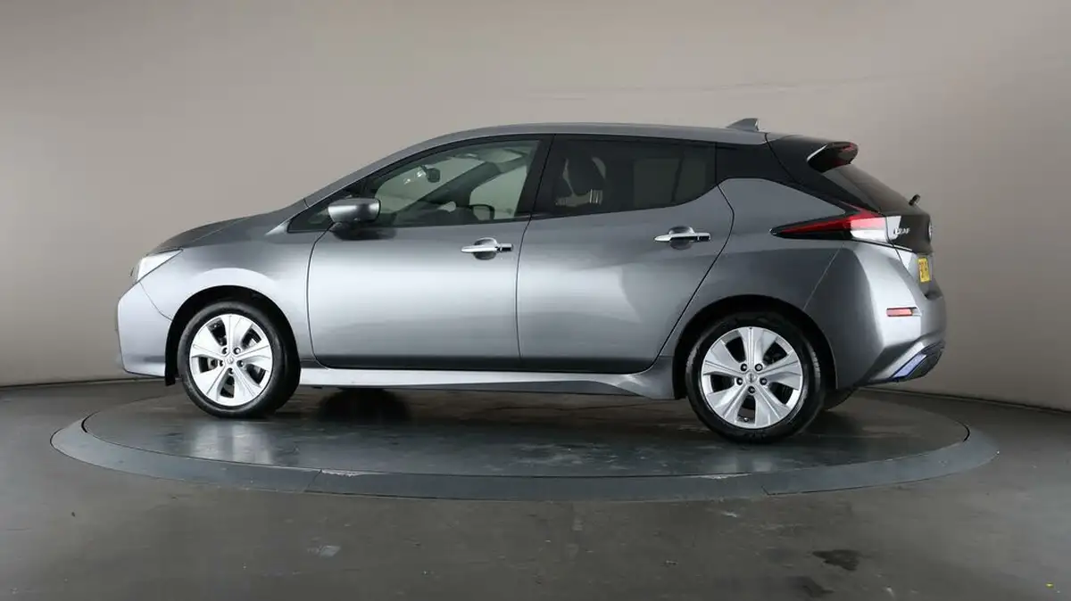 2021-nissan-leaf-e-n-connecta-big-75
