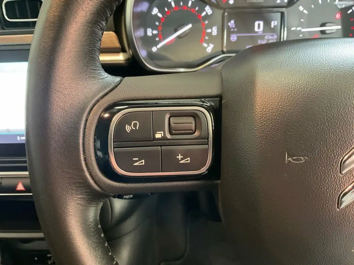 2020-citroen-c3-12-puretech-flair-plus-110ps-eat6-big-34