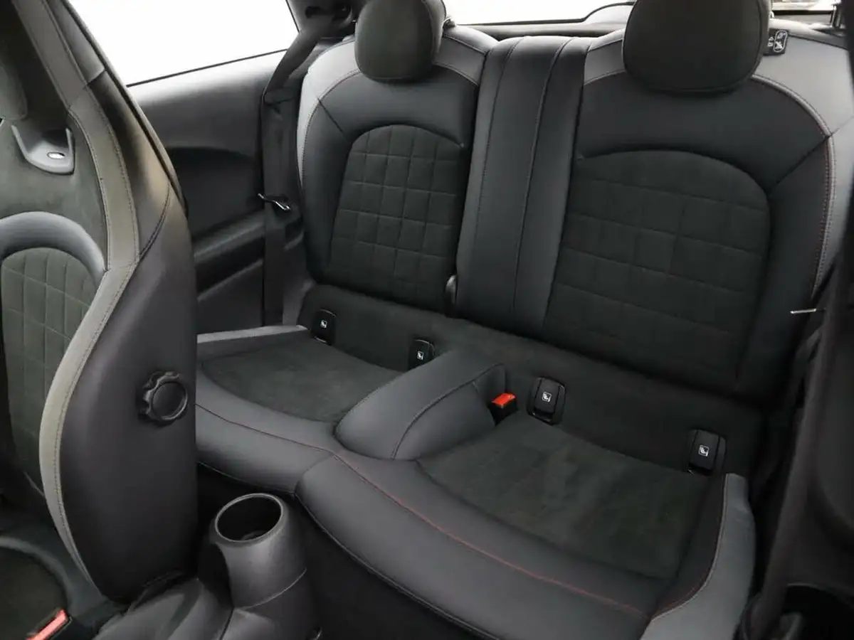 2022-mini-cooper-20-cooper-s-sport-hatchback-3d-big-14