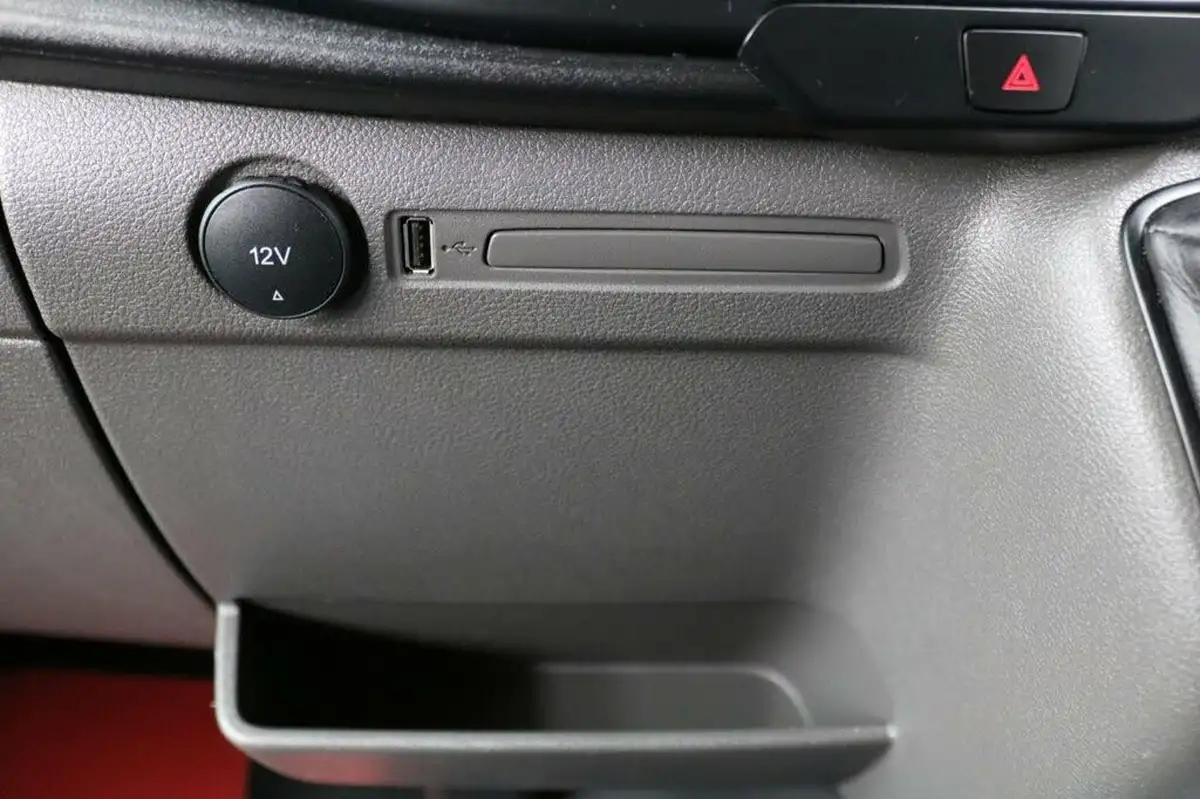 2023-ford-transit-big-52