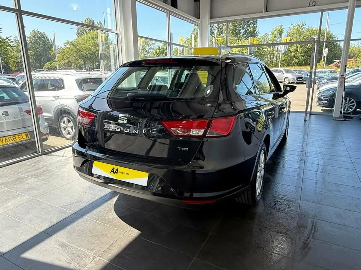 2015-seat-leon-16tdi-se-105ps-sports-tourer-5d-big-9