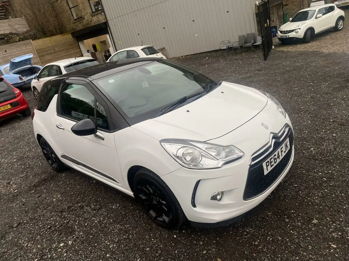 2014-citroen-ds3-16e-hdi-dstyle-plus-90bhp-airdream-big-0