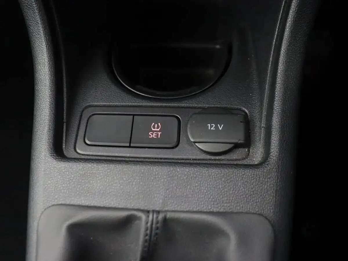 2017-seat-mii-10-design-mii-5d-big-28