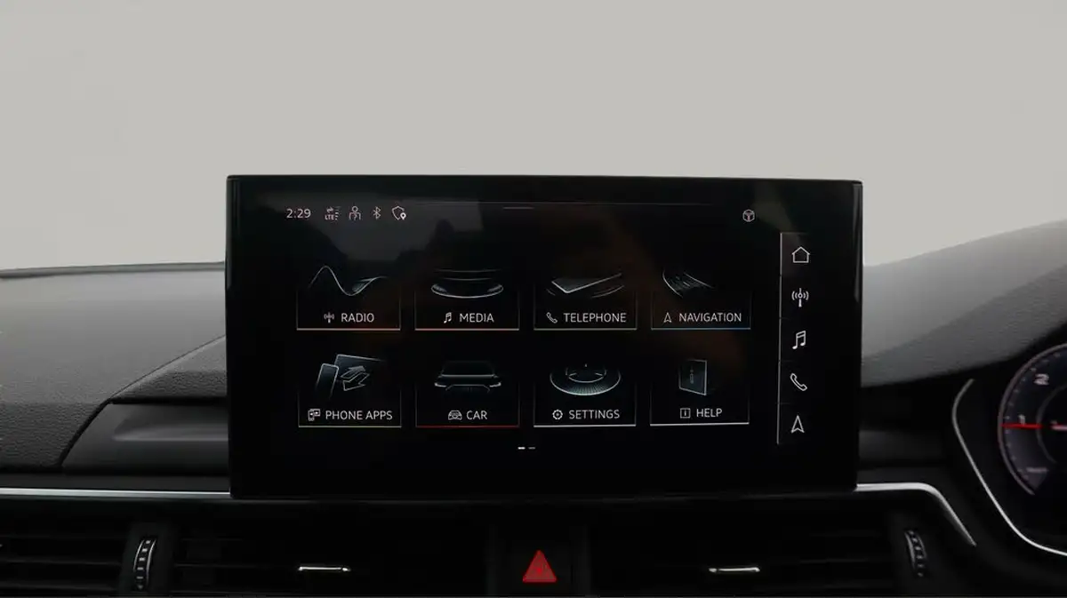 2020-audi-a4-20-35-tdi-technik-big-11