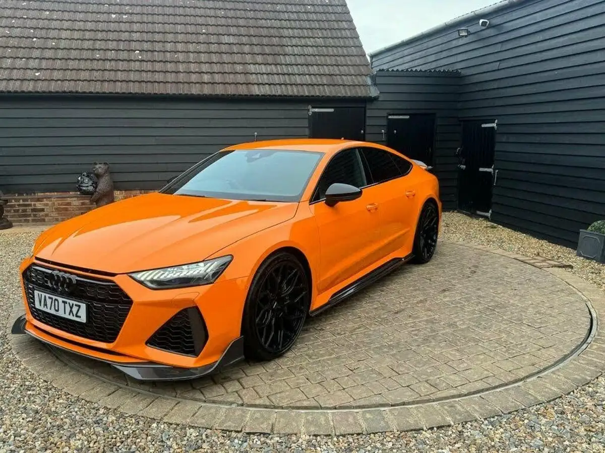 2020-audi-rs7-40-tfsi-carbon-black-big-43