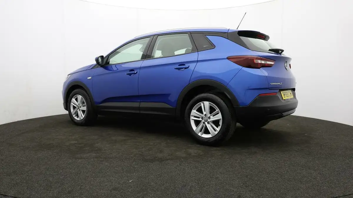2020-vauxhall-grandland-x-15td-se-big-71