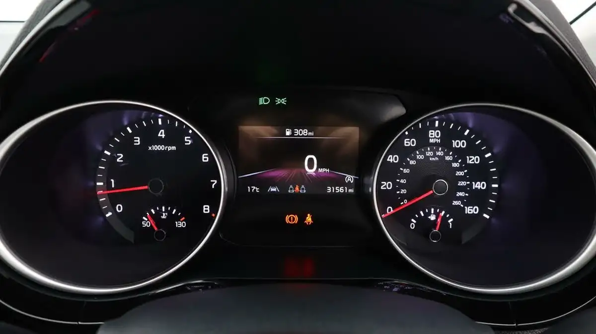 2023-kia-xceed-15-t-gdi-3-158bhp-big-10