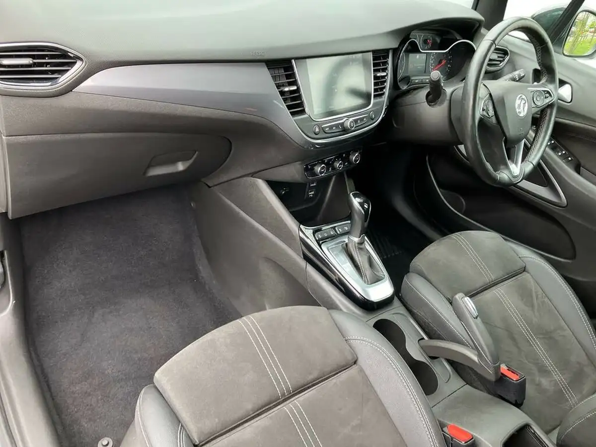 2022-vauxhall-crossland-12-ultimate-130ps-auto-big-6